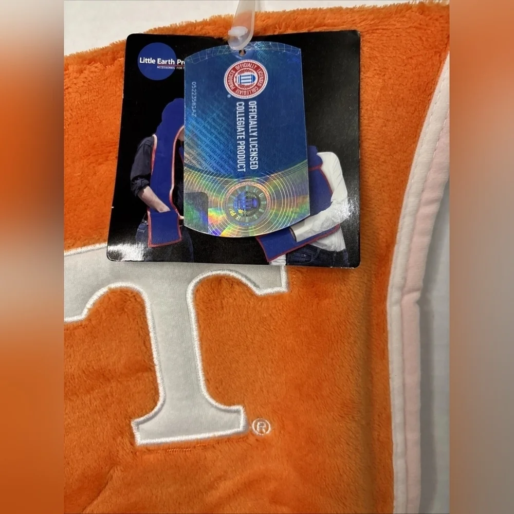 NCAA Tennessee Vols Plush Orange ULTRA FLEECE HOODIE SCARF WITH POCKETS🦅🏈